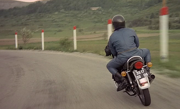 vlcsnap-2019-12-05-01h13m37s586