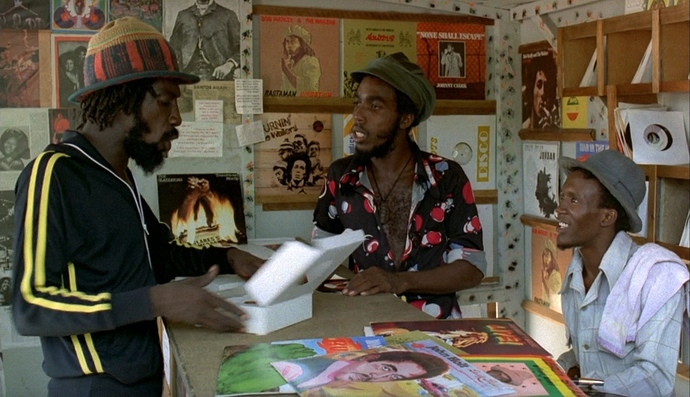 vlcsnap-2018-11-26-18h16m15s122