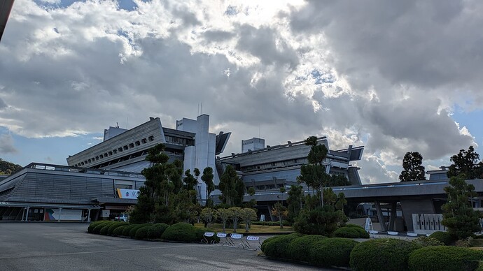 PXL_20251110_025513898